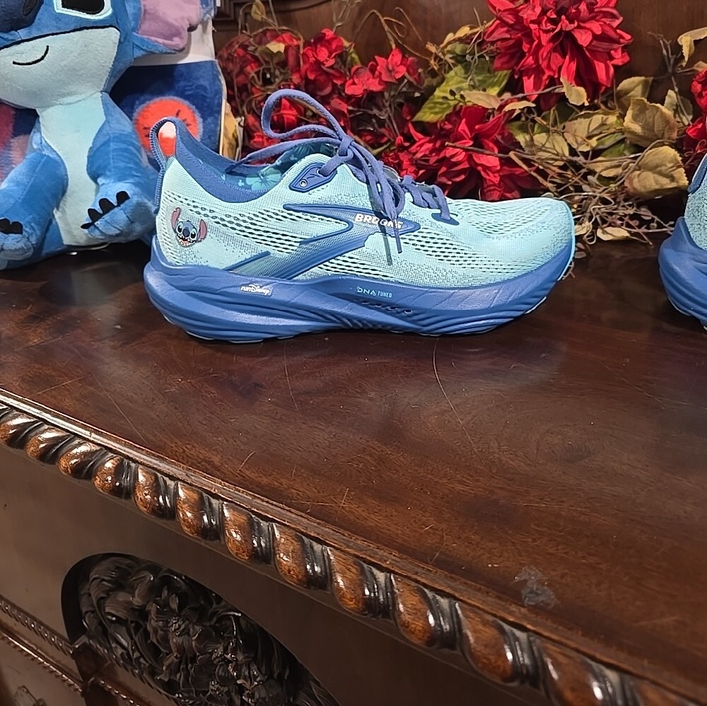Brooks Stitch Women’s Athletic Shoes 8.5 - Picture 2 of 6
